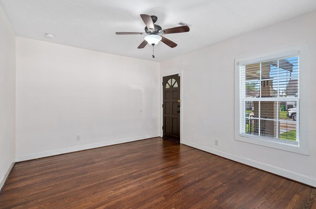 2812 Elser St, Houston TX  77009-6920 exterior