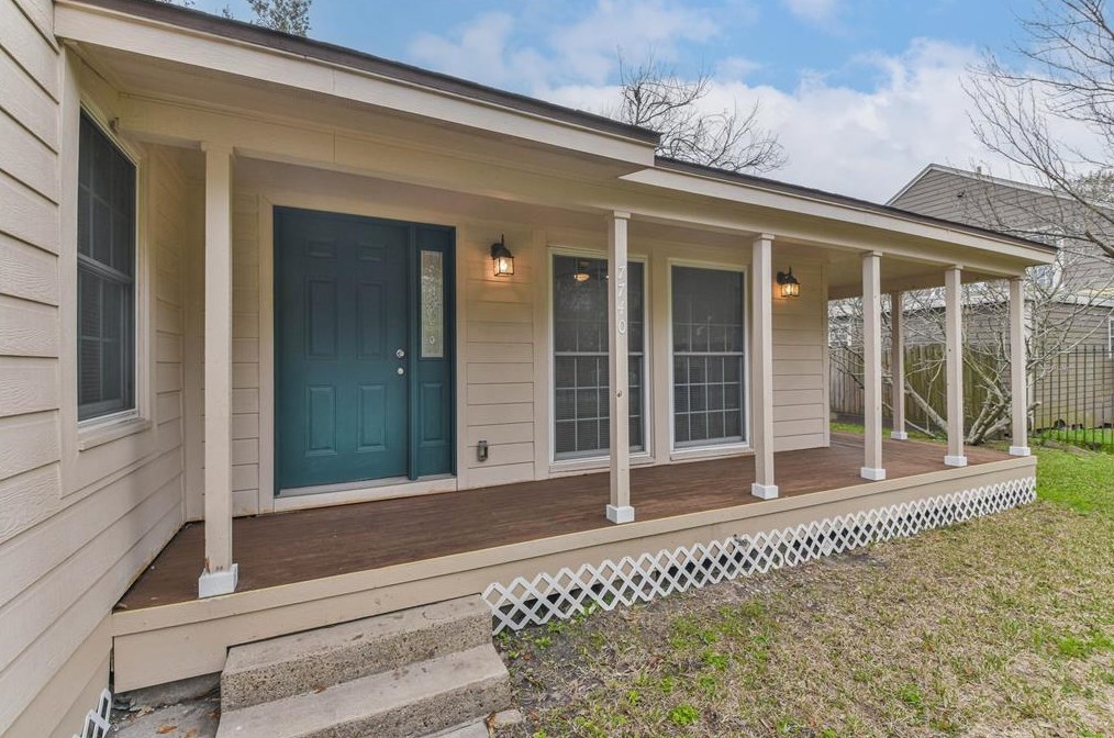 7740 Camwood St, Houston TX  77087-4514 exterior