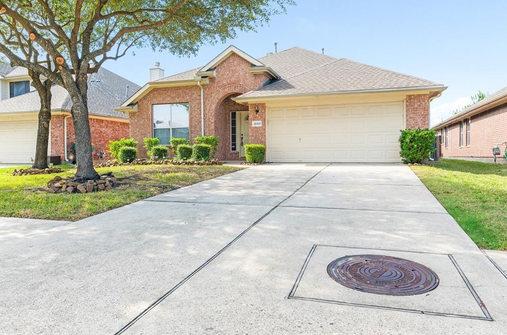 21515 Pepperberry Trl, Spring TX  77388-3129 exterior