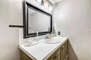 1215 Esther St, Kemah, TX 77565 - Photo 31