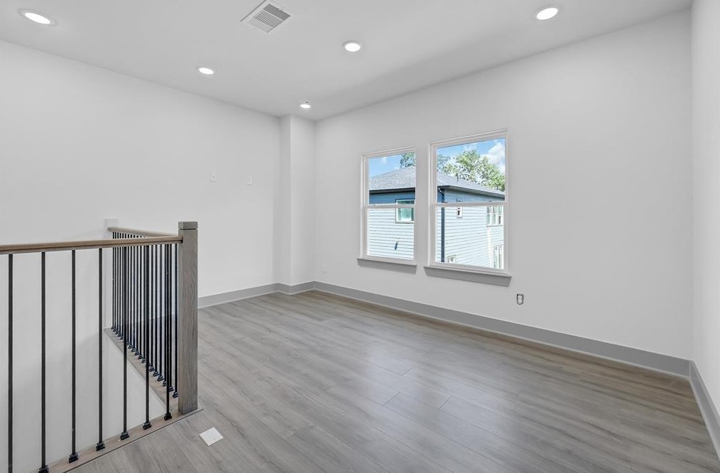 4605 Brinkley St, Houston TX  77051-2804 exterior