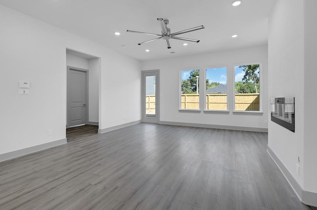 4605 Brinkley St, Houston TX  77051-2804 exterior