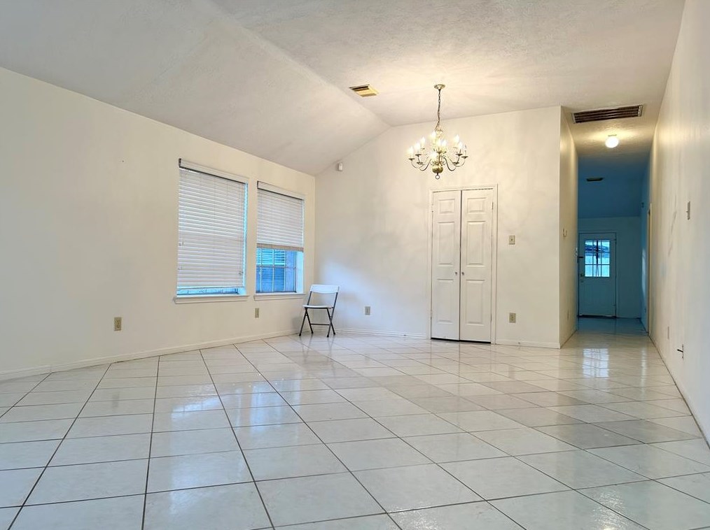 7706 Quintero Dr, Houston TX  77083-3425 exterior