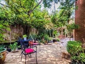 5300 Mercer St, Houston TX  77005-2158 exterior