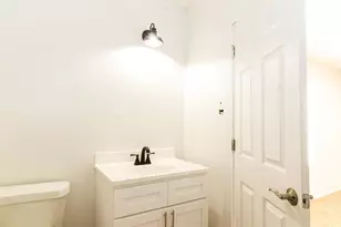 4918 Leffingwell St, Houston, TX 77026 - Photo 25