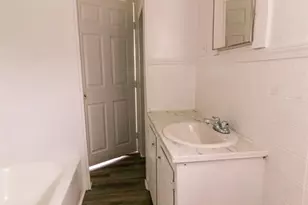 4918 Leffingwell St, Houston, TX 77026 - Photo 9