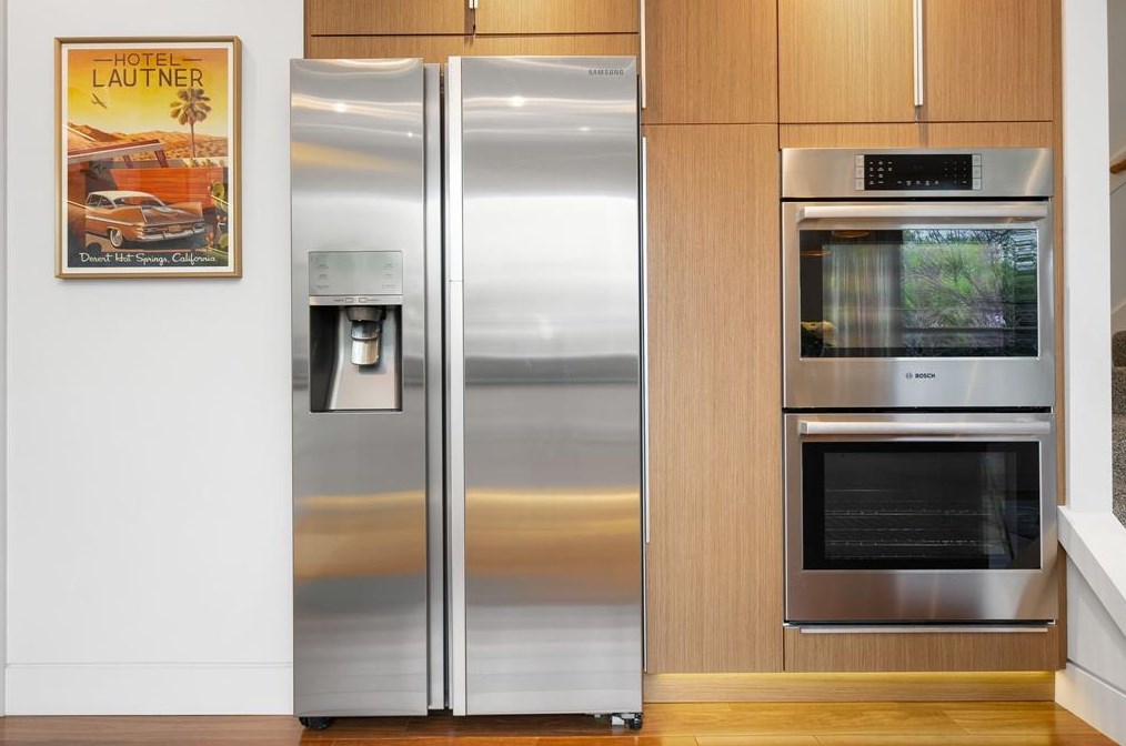 1419 Nevada, Houston TX  77006-1021 exterior