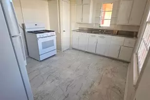 504 W Burleson St, Wharton, TX 77488 - Photo 7