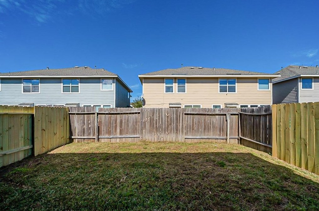 14334 Mooreview Ln, Houston TX  77014-1484 exterior