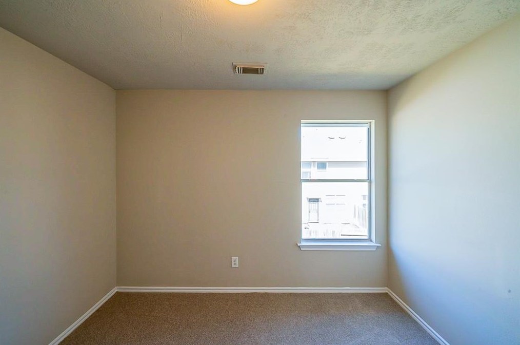 14334 Mooreview Ln, Houston TX  77014-1484 exterior