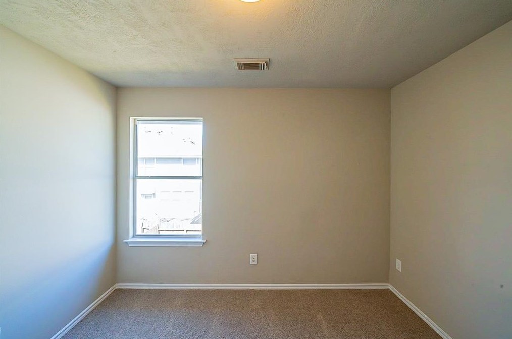 14334 Mooreview Ln, Houston TX  77014-1484 exterior