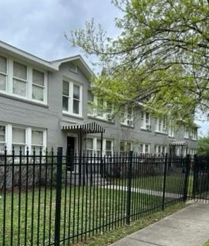 4414 Woodside St, Houston TX  77023-1107 exterior
