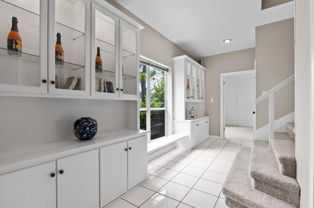2523 Baycrest Dr, Houston TX  exterior
