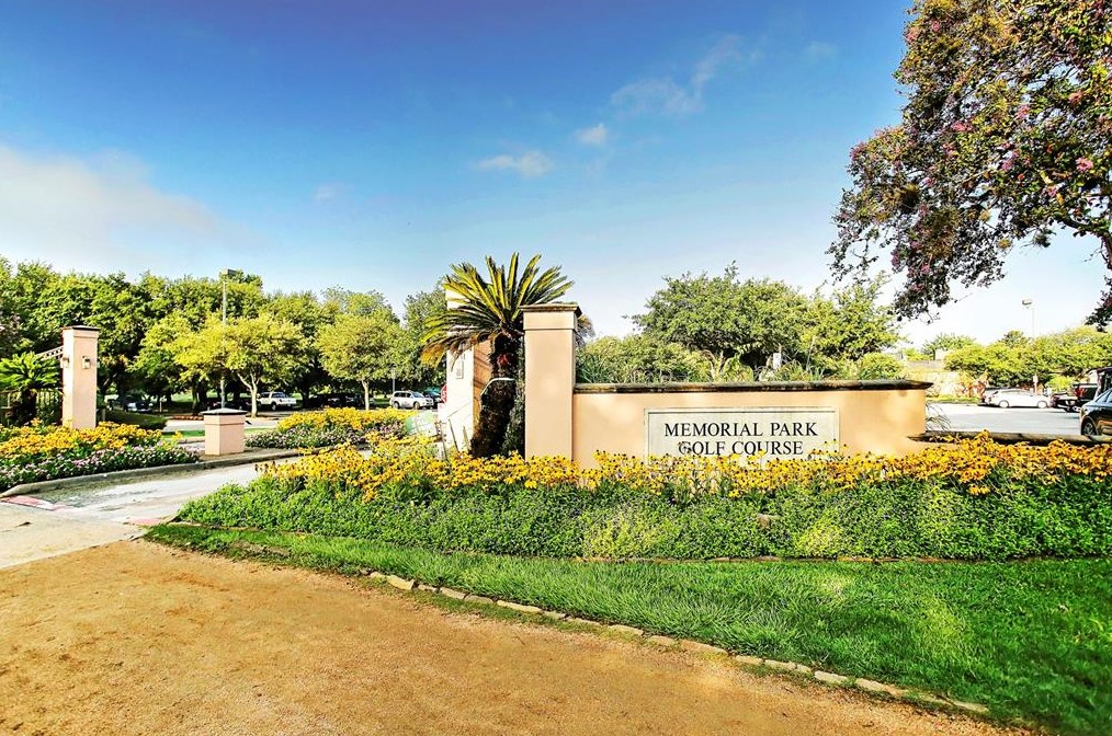 5466 Beechnut St, Houston TX  77096-1422 exterior