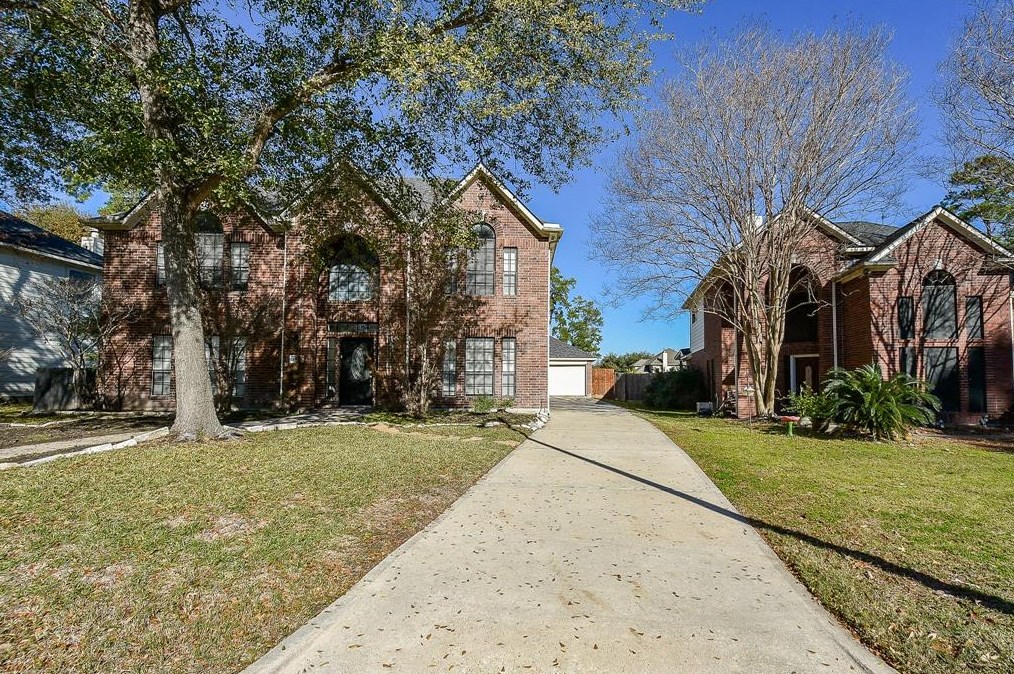 25126 Barmby Dr, Spring TX  77389-3248 exterior