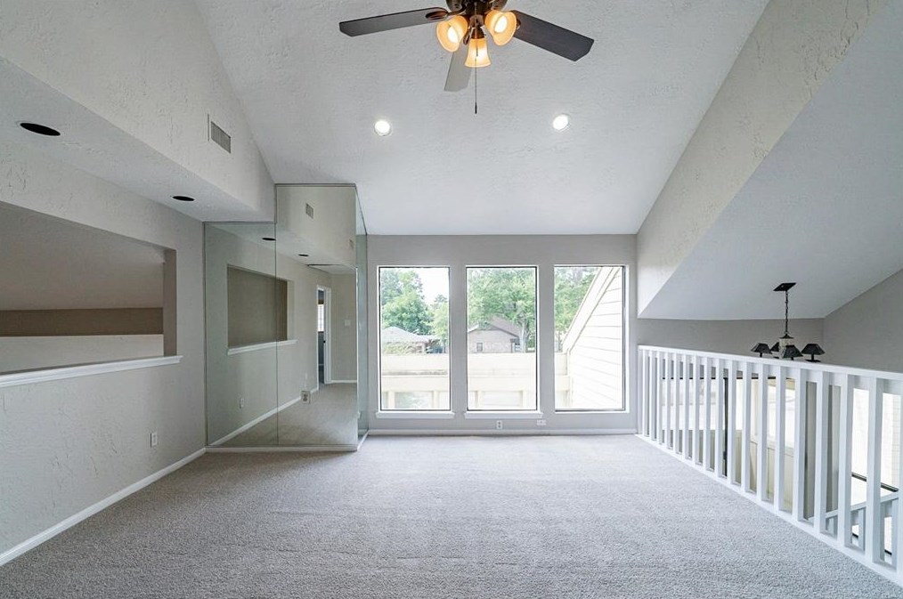 7602 Antoine Dr, Houston TX  77088-4203 exterior