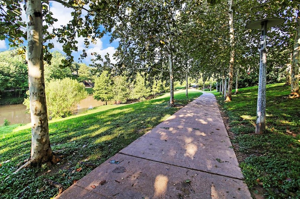 3019 Hicks, Houston TX  77007-3815 exterior