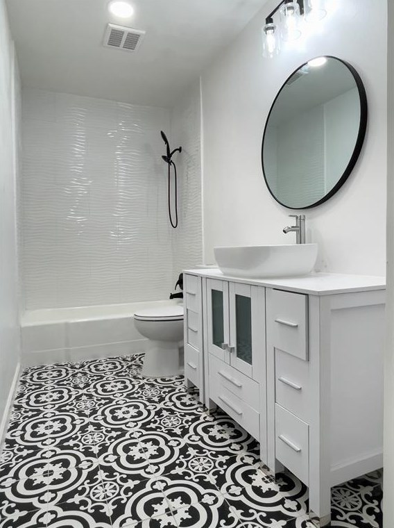 11914 Renwick Dr, Houston TX  77035-4354 exterior