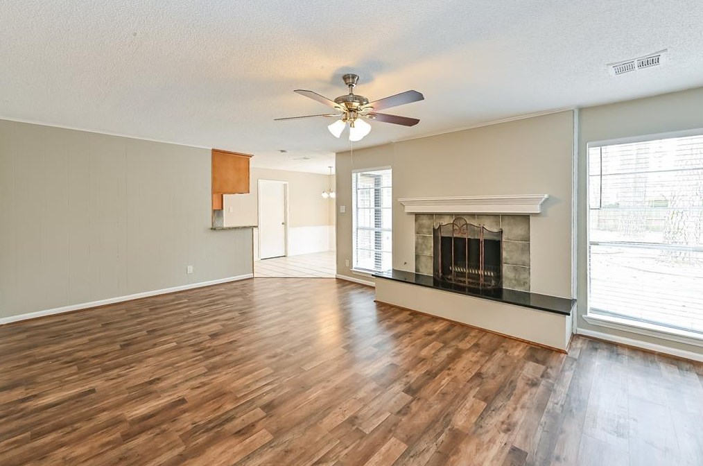 6607 Coral Ridge Rd, Houston TX  77069-3210 exterior