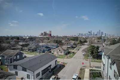 201 Eastwood Unit S3 Street #3, Houston, TX 77011 - Photo 1
