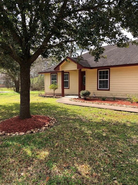 1628 Alena Rd, Angleton, TX 77515