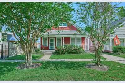 219 W 13th Street, Houston, TX 77008 - Photo 1