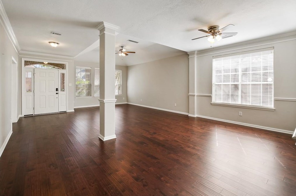 70 Terraglen Dr, Spring TX  77382-1046 exterior