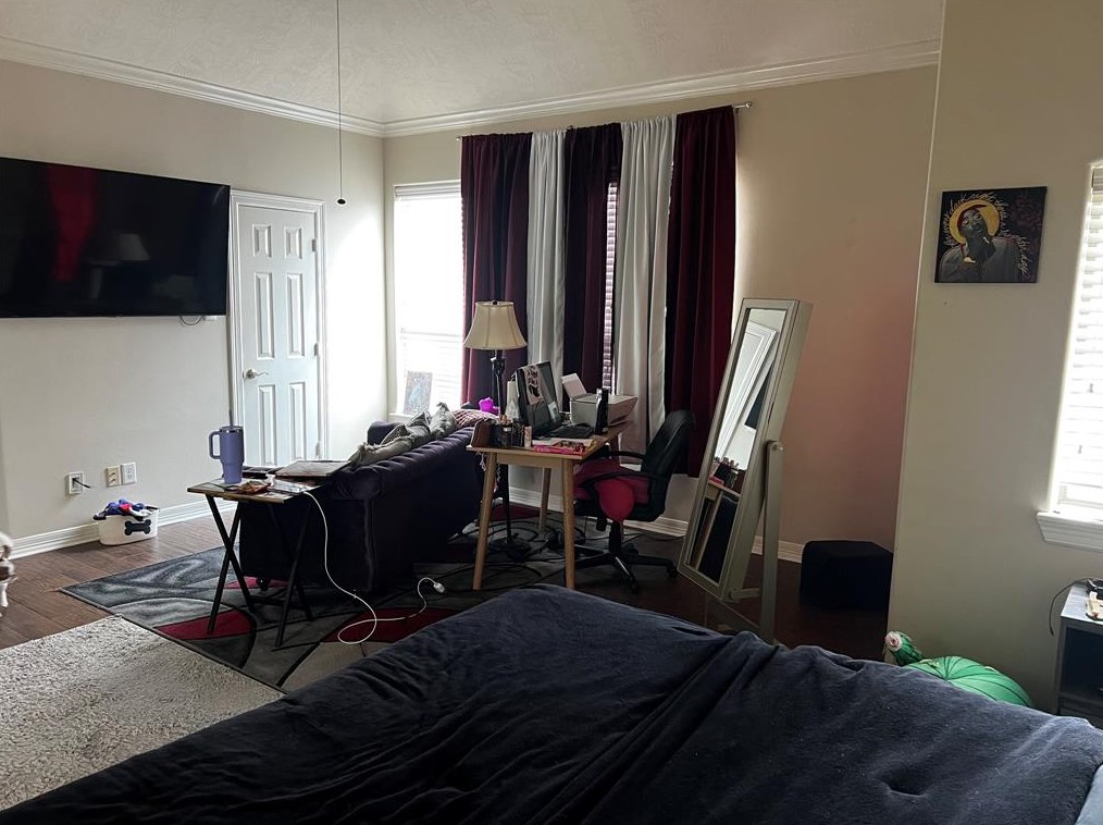 7923 Ouray Dr, Houston TX  77040-5096 exterior