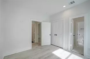 4551 Creekmont Dr, Houston, TX 77091 - Photo 21