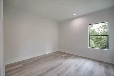 4551 Creekmont Drive, Houston, TX 77091 - Photo 25