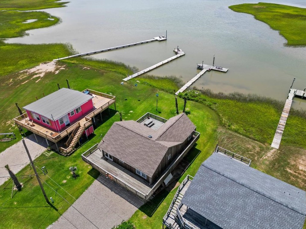 4403 Palm St, Jones Creek TX  77541-9453 exterior