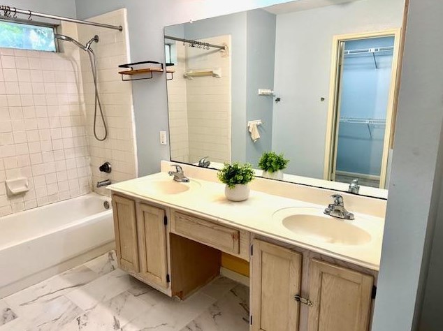 15403 Town Grn Dr, Houston TX  77083-5539 exterior