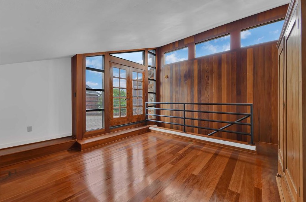 3925 Northshore Dr, Montgomery TX 77356-5369 exterior