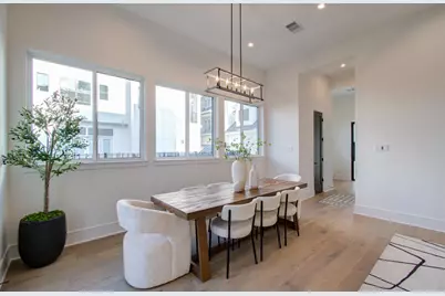 1653 Bingle Road, Houston, TX 77055 - Photo 11