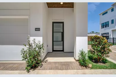 1653 Bingle Road, Houston, TX 77055 - Photo 5