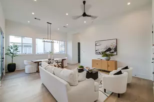 1653 Bingle Rd, Houston, TX 77055 - Photo 15