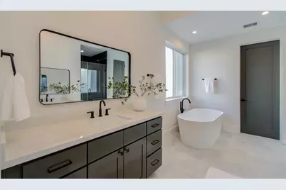 1653 Bingle Road, Houston, TX 77055 - Photo 35