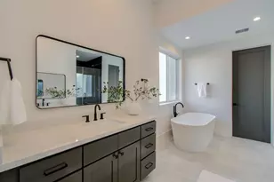 1653 Bingle Rd, Houston, TX 77055 - Photo 35