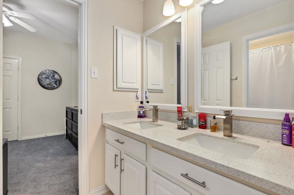 13410 Ter Wood Ct, Houston TX  77070-4341 exterior