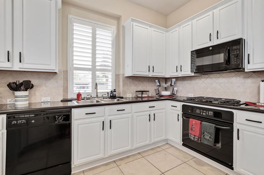 13410 Ter Wood Ct, Houston TX  77070-4341 exterior