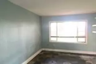 1334 W 21st St, Houston, TX 77008 - Photo 5