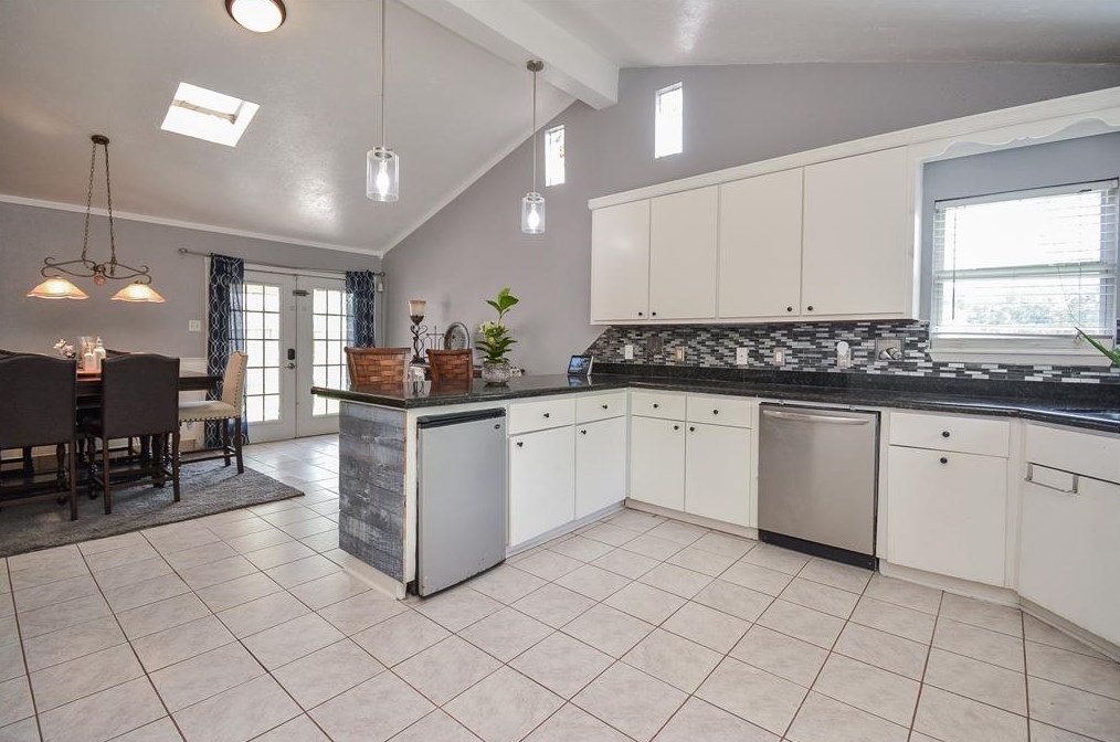 10234 Northview Dr, Houston TX  77086-2014 exterior