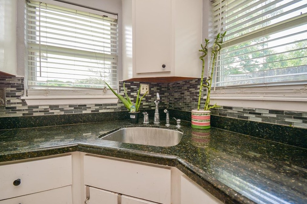 10234 Northview Dr, Houston TX  77086-2014 exterior