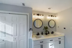 7702 Antoine Dr, Houston, TX 77088 - Photo 23