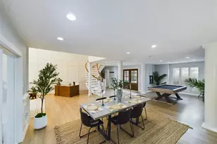 7702 Antoine Dr, Houston, TX 77088 - Photo 11