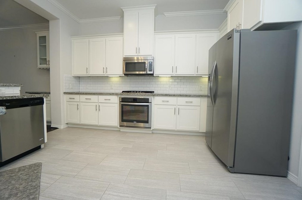 2107 Crockett St, Houston TX  77007-3923 exterior