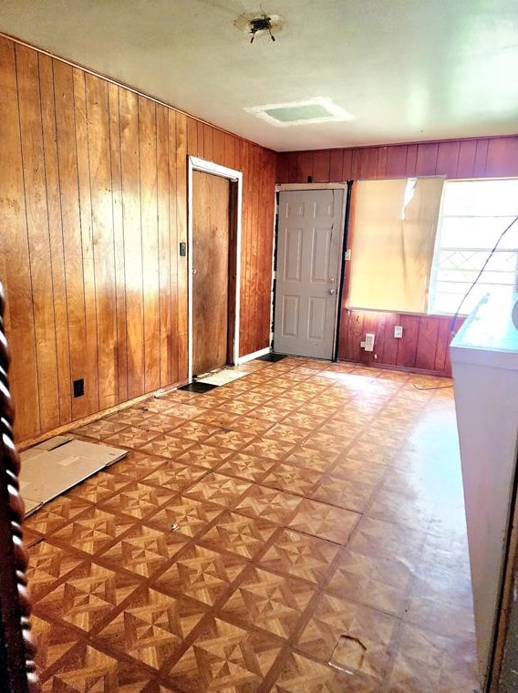 6011 Wortham Way, Houston TX  77033-1322 exterior
