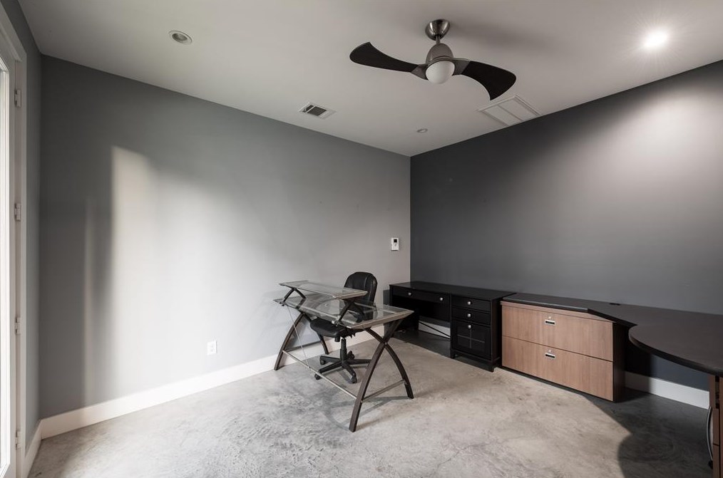 8210 Saylynn Ln, Houston TX 77075-3022 exterior