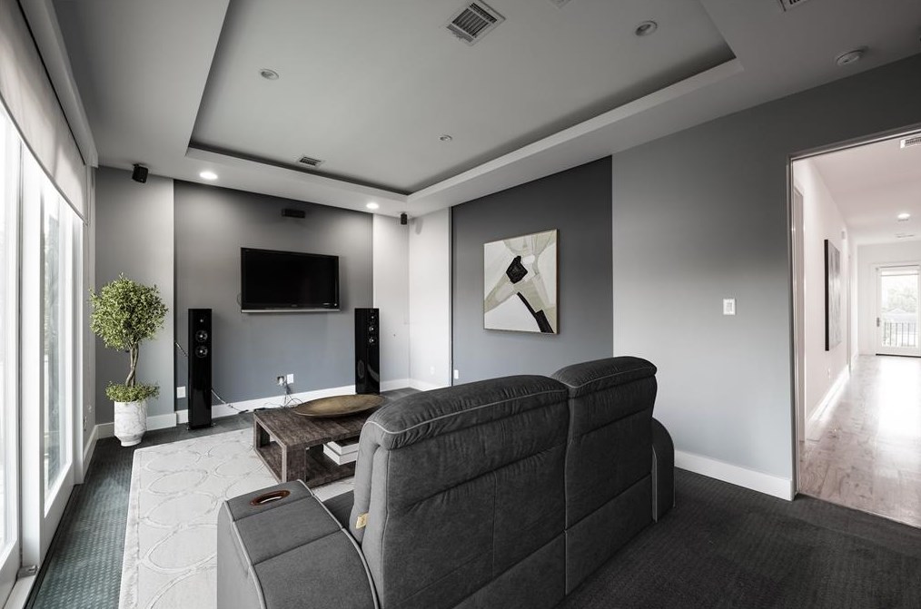 8210 Saylynn Ln, Houston TX 77075-3022 exterior