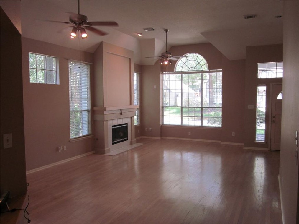 58 Winter Wheat Pl, Spring TX  77381-4355 exterior